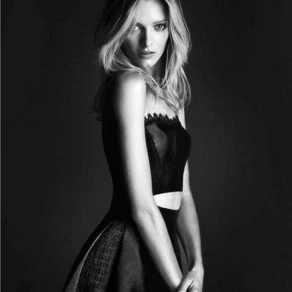 New🖤La Perla 2014 black lace and silk mini cropped corset 34B - Picture 3 of 11